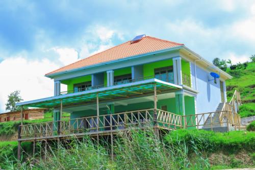 African Tent Resort Bunyonyi (2)