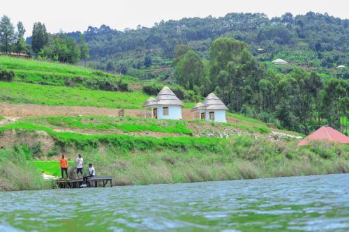 African Tent Resort Bunyonyi (7)